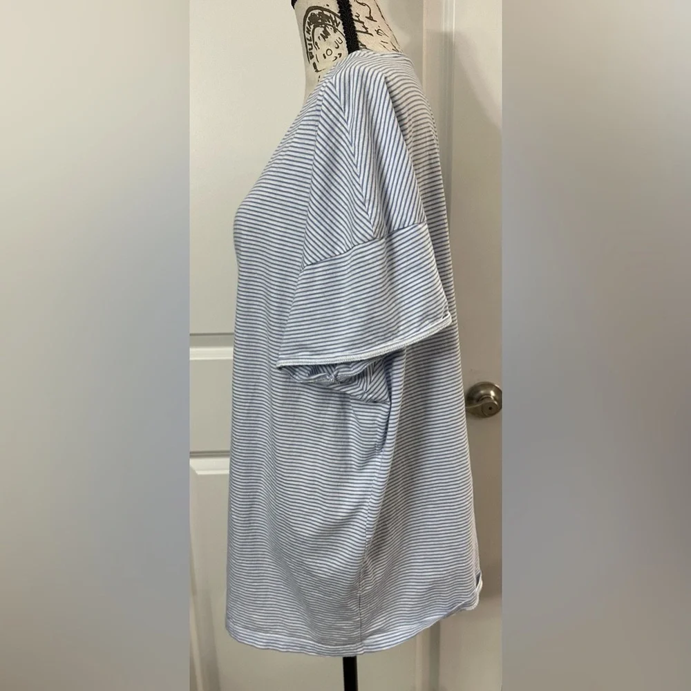 💙 Terra & Sky Women’s Crewneck Tee – Oxford Blue Stripe, Plus Size 1X  💙 - Picture 3 of 10